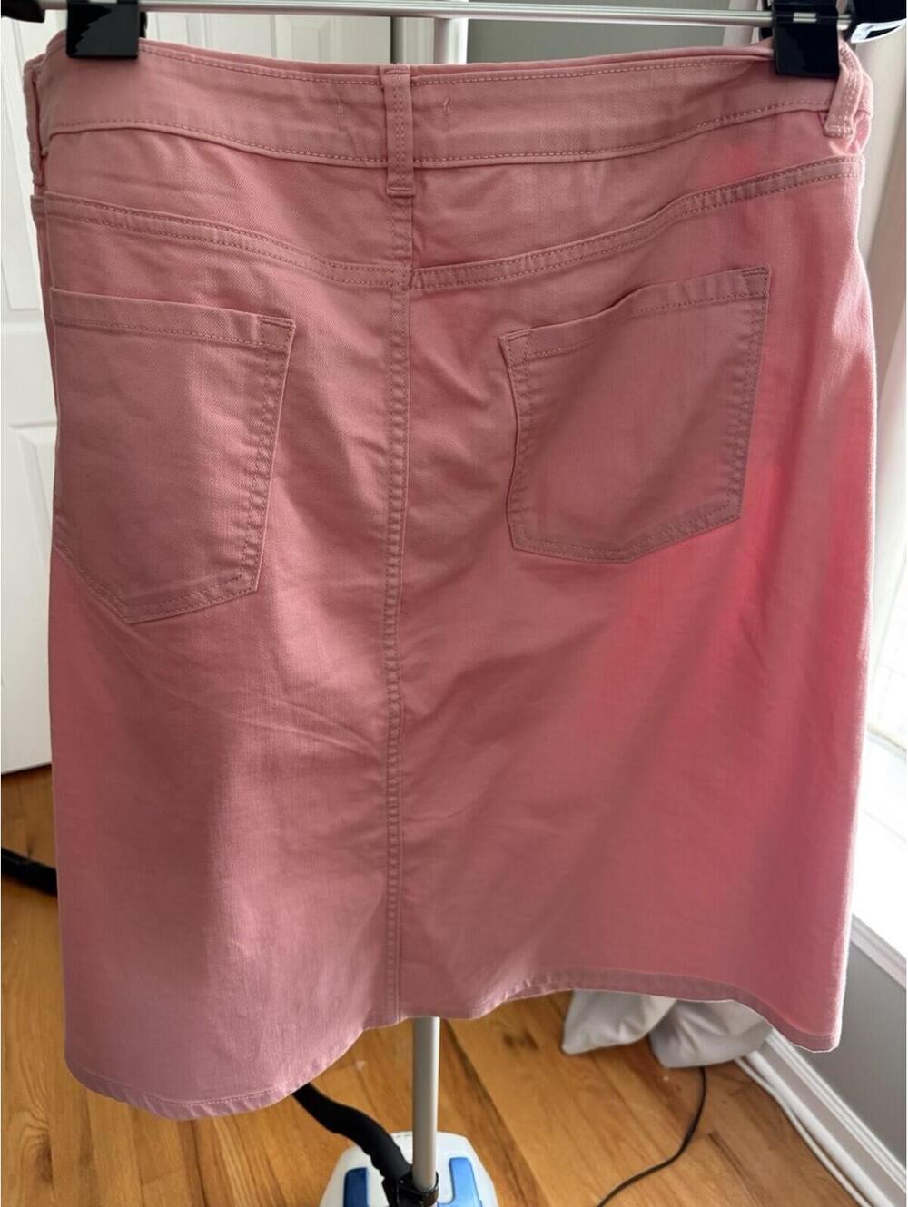 Liz Claiborne Pink Denim Skirt Womens 18 Stretch Pencil Knee Length Plus Size - Picture 3 of 3